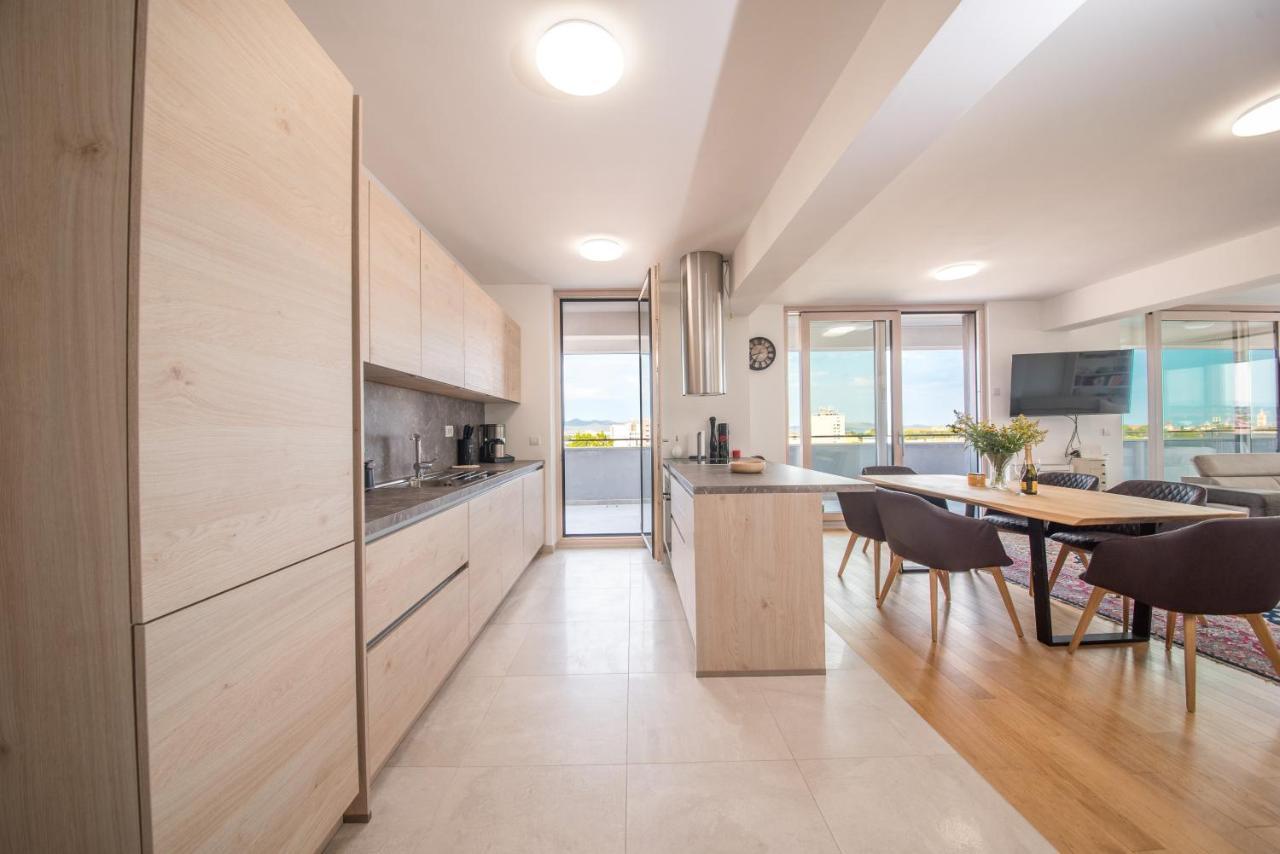 Premium Penthouse Orizzonte Lägenhet Zadar Exteriör bild